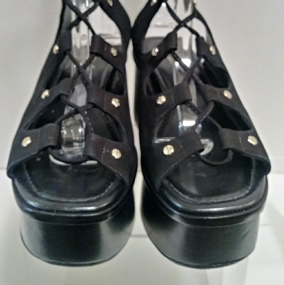 VINCE CAMUTO 💥Sale Today!💥